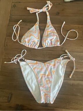 Hollister White Pastel-Accented Bikini Top